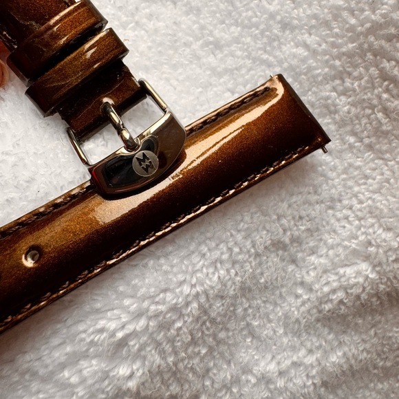 MICHELE - 16mm genuine leather watch band made in France. Brown patent leather. - Picture 3 of 3
